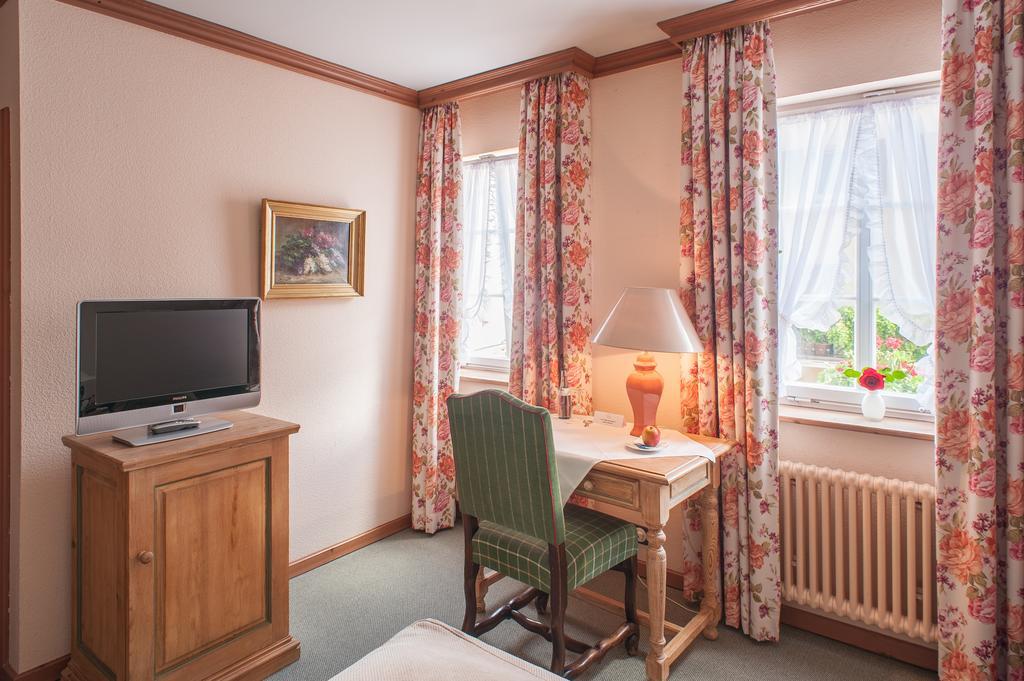 Landhotel Hirsch Tuebingen Room photo